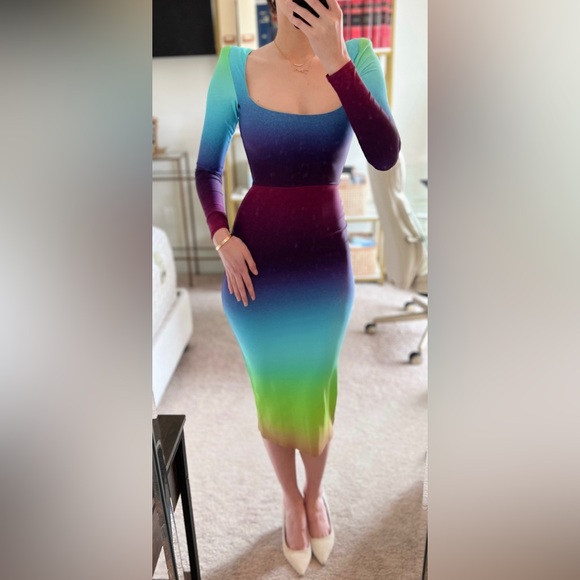 Alex Perry Toryn Gradient Dress Unworn - Picture 3 of 5